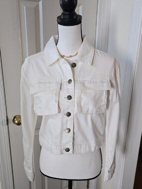 A.N.A BRAND WOMEN'S WHITE JEAN JACKET SIZE XS